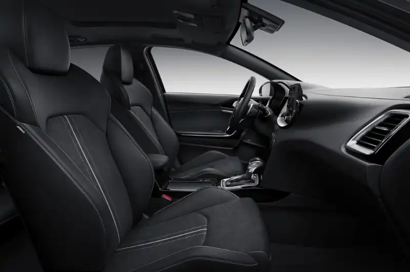 Kia Xceed — foto 10